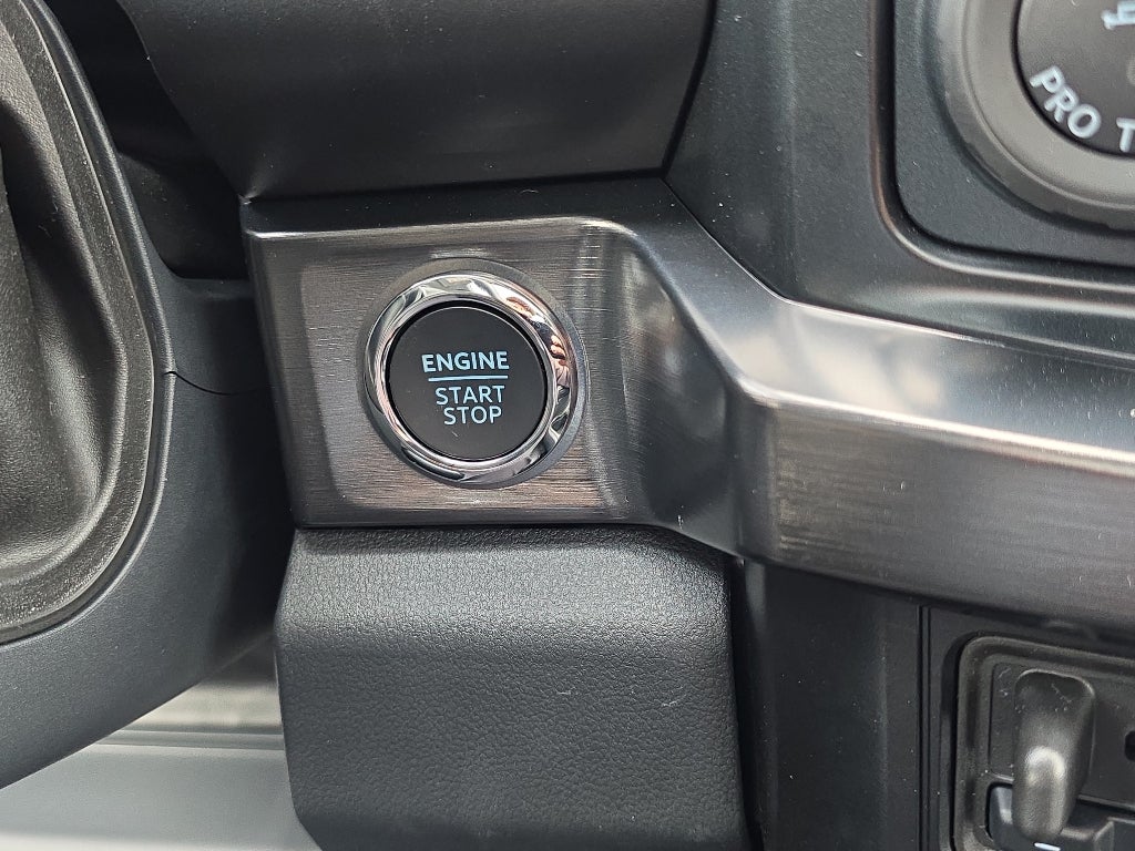 2026 Ford Super Duty LARIAT