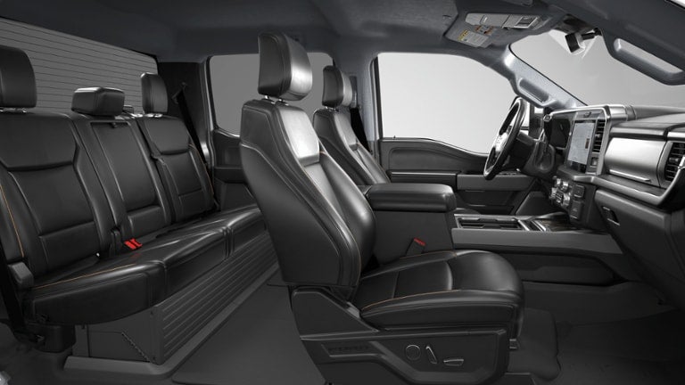2026 Ford Super Duty LARIAT