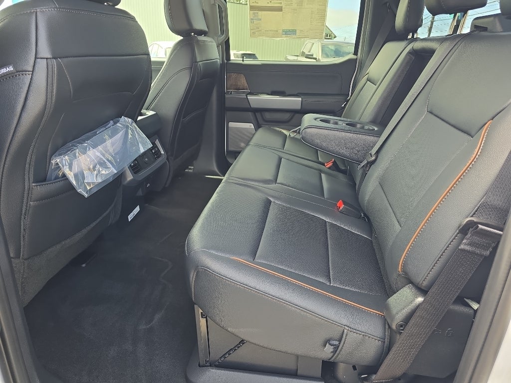 2026 Ford Super Duty LARIAT