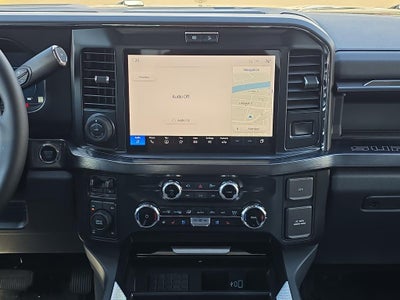 2025 Ford Super Duty LARIAT