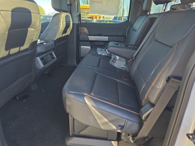 2026 Ford Super Duty LARIAT