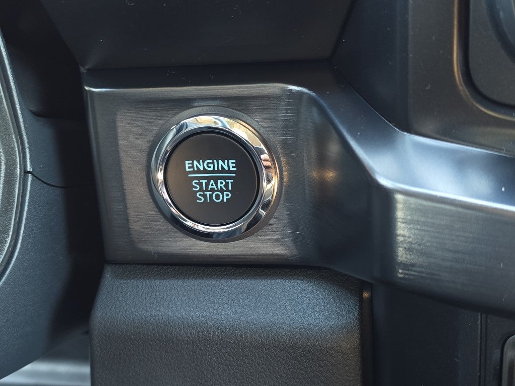 2026 Ford Super Duty LARIAT