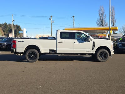 2026 Ford Super Duty LARIAT