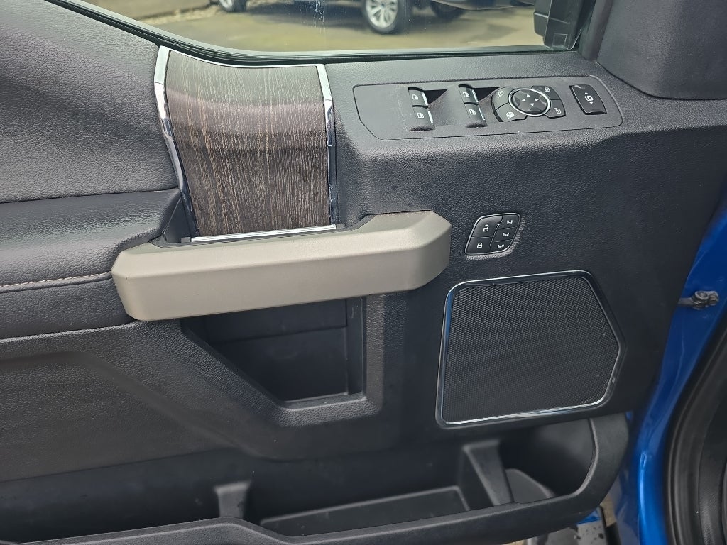 2020 Ford F-350 Super Duty LARIAT