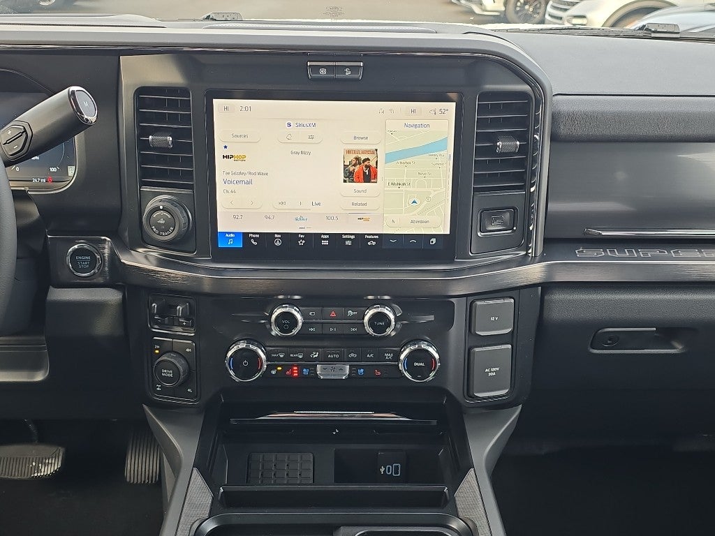 2026 Ford Super Duty LARIAT