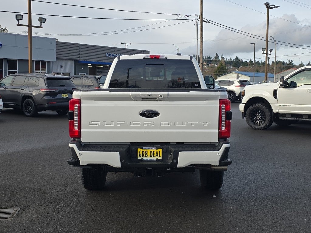 2026 Ford Super Duty LARIAT