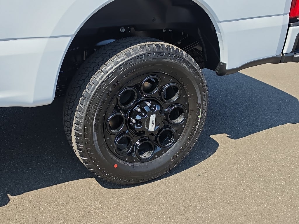 2026 Ford Super Duty XLT