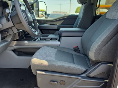2026 Ford Super Duty XLT