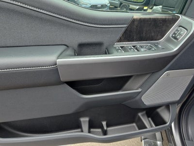 2025 Ford Super Duty LARIAT