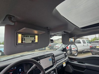 2025 Ford Super Duty LARIAT