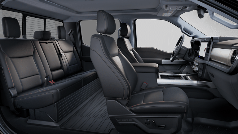 2025 Ford Super Duty LARIAT