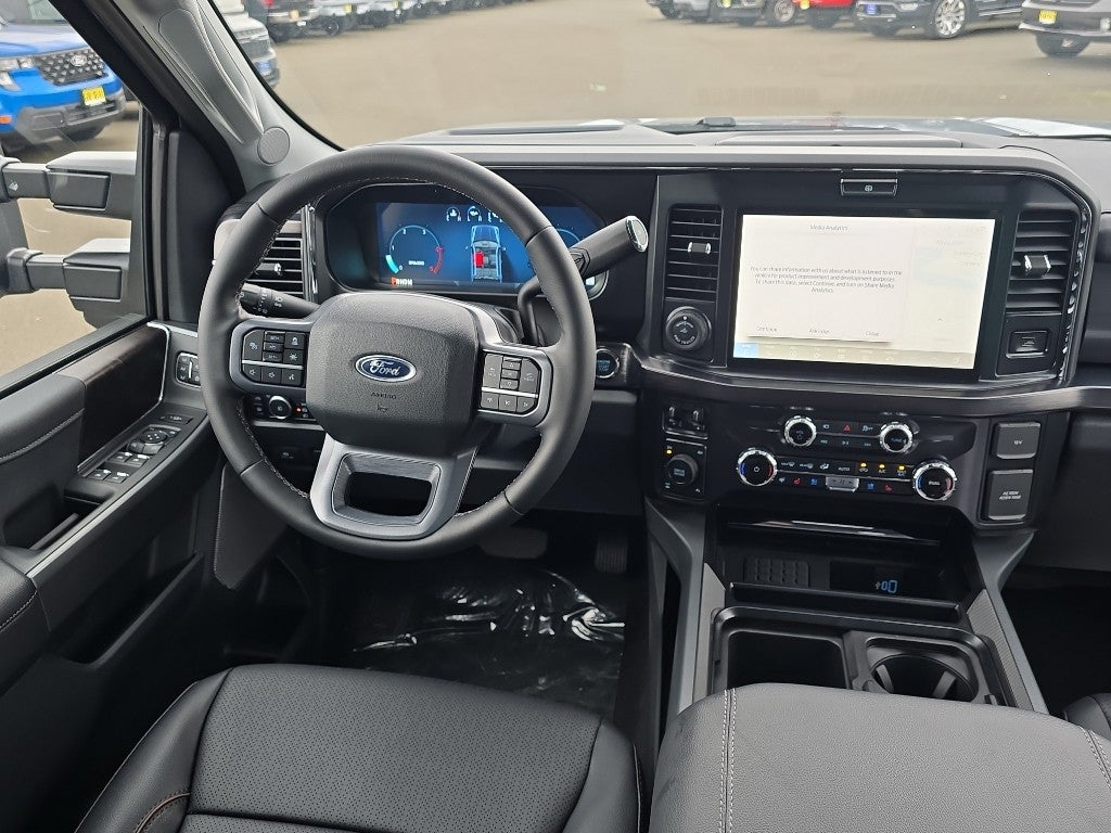 2026 Ford Super Duty LARIAT