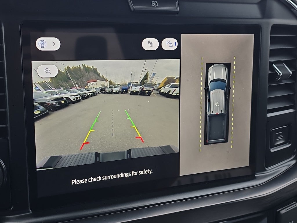 2026 Ford Super Duty LARIAT