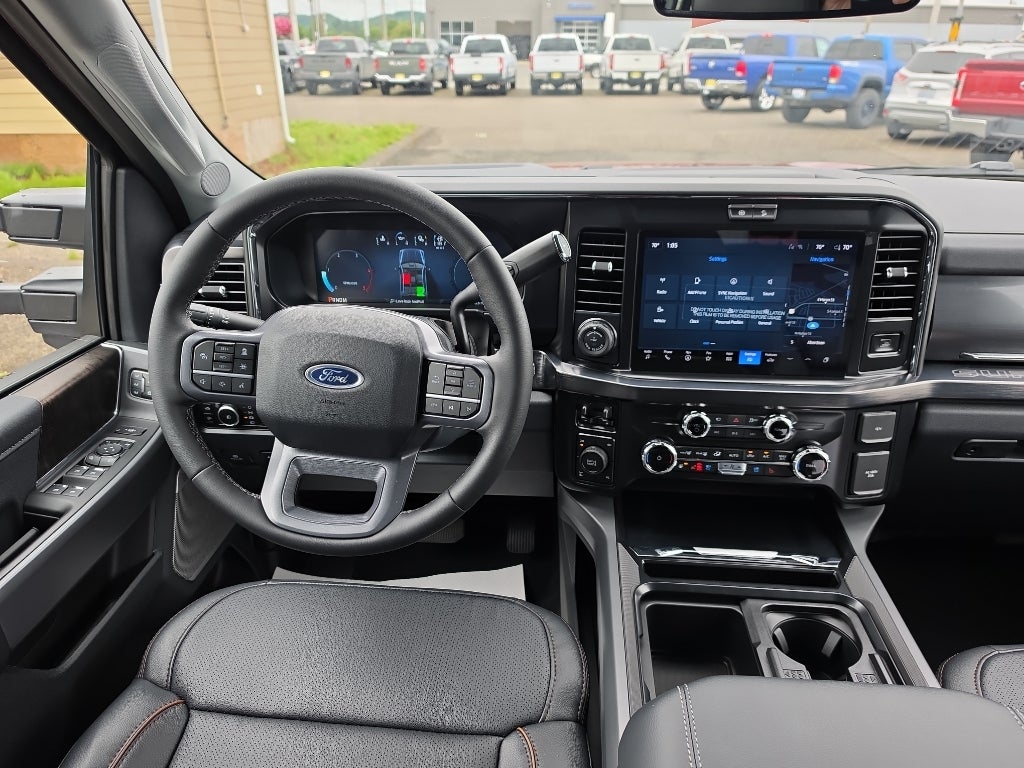 2026 Ford Super Duty LARIAT
