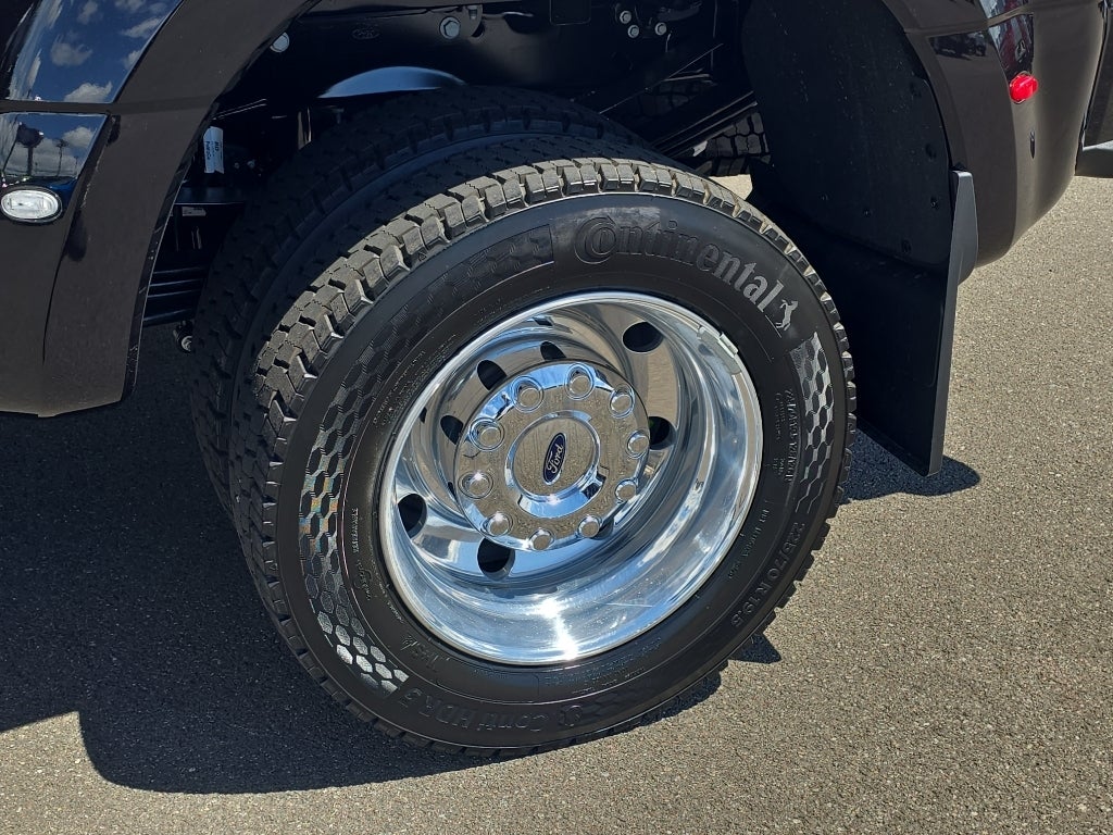2026 Ford Super Duty Platinum