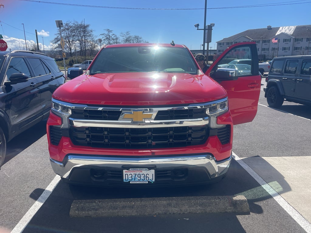 2026 Chevrolet Silverado 1500 LT