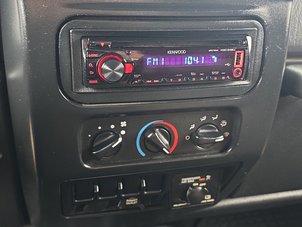 2004 Jeep Wrangler SE