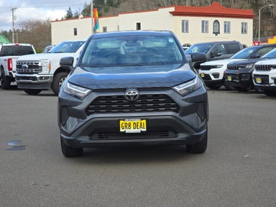 2025 Toyota RAV4 LE