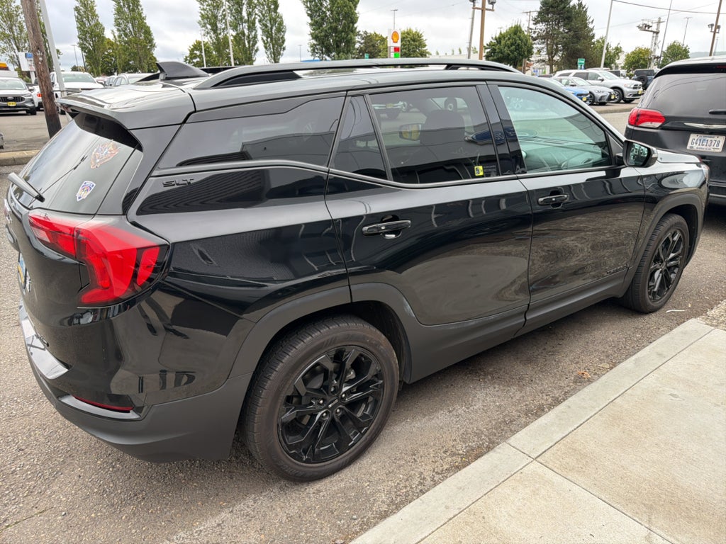 2021 GMC Terrain SLT