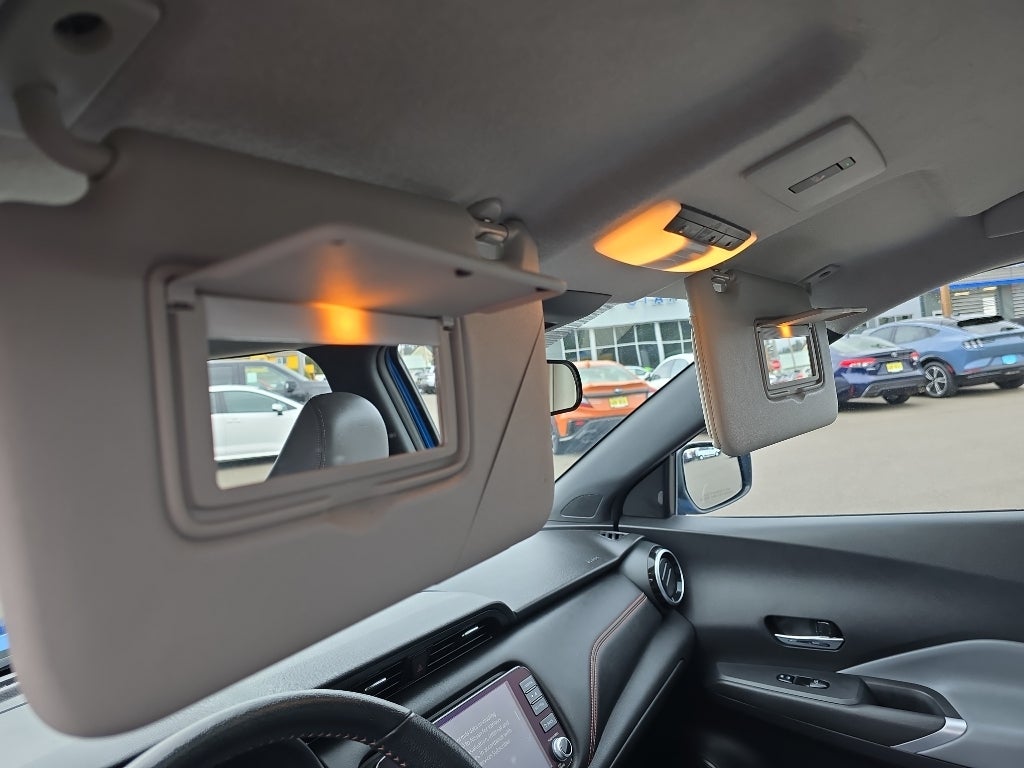 2021 Nissan Kicks SR