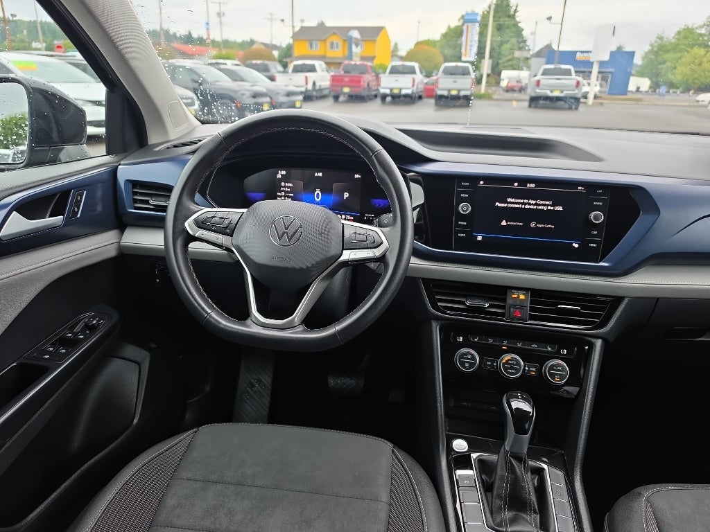 2024 Volkswagen Taos SE