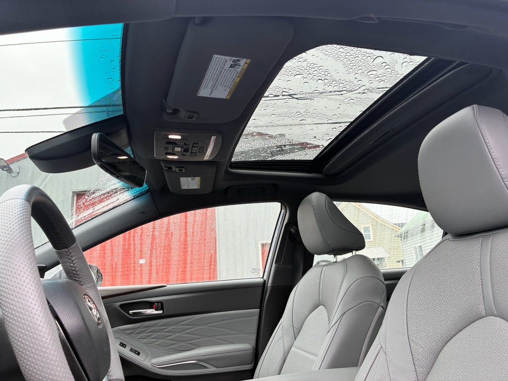 2022 Toyota Avalon Limited