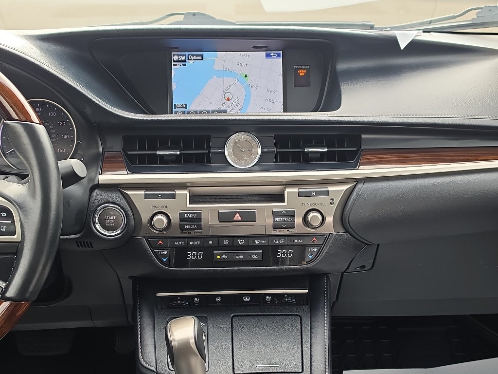 2016 Lexus ES 350 Base