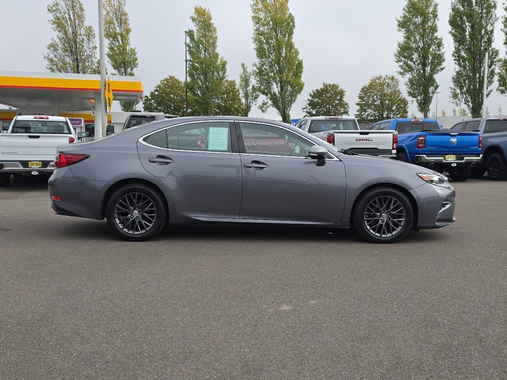 2016 Lexus ES 350 Base