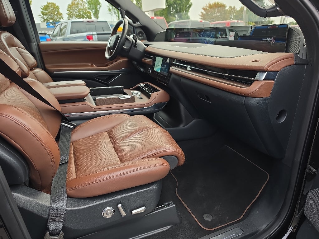 2025 Lincoln Navigator Reserve