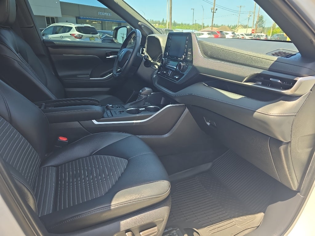 2022 Toyota Highlander XSE