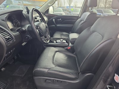 2024 INFINITI QX80 LUXE