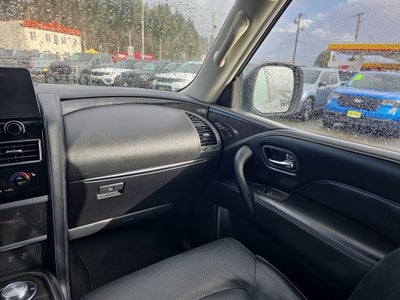 2024 INFINITI QX80 LUXE