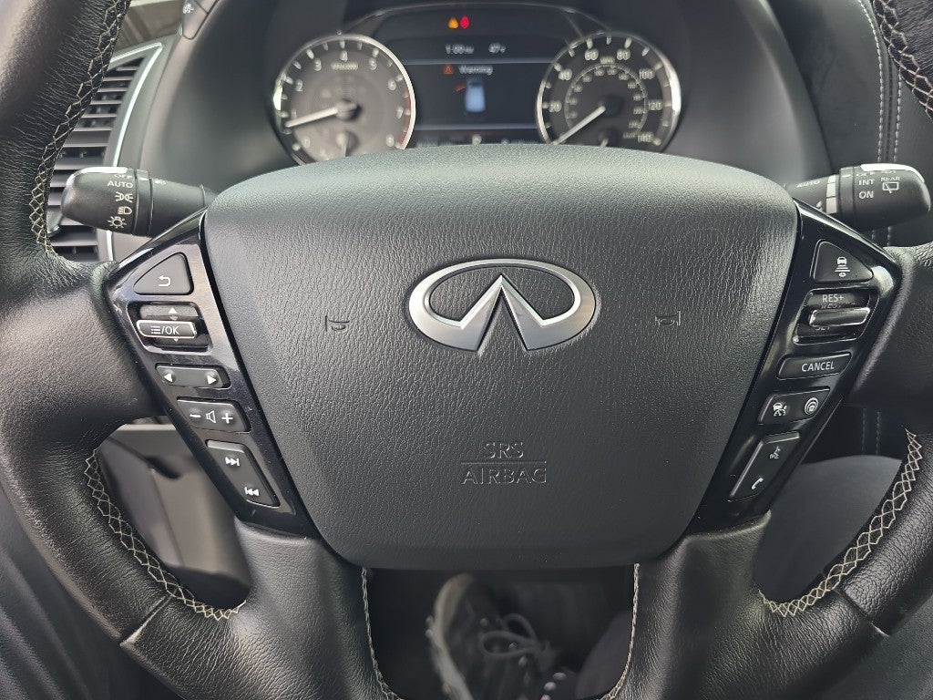 2024 INFINITI QX80 LUXE